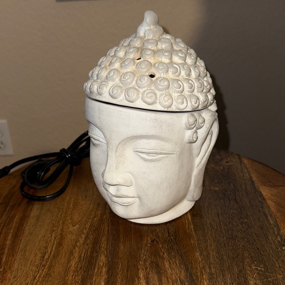 Scentsy Bali Ceramic Wax Warmer - Picture 7 of 7
